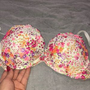 Floral padded bra (Victoria’s Secret)